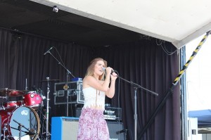 HIGH SCHOOL NATION'S songstress Bean was  one of the many artists to perform for students during fourth block classes.
