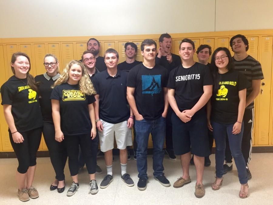 SENIORS PARTICIPATE IN crayola spirit day by wearing the color black.