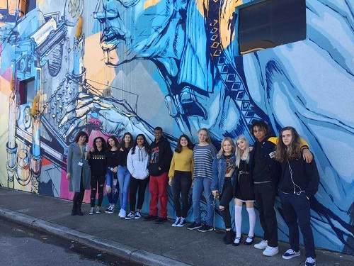 ART STUDENTS RECENTLY visited the Chrysler Museum of Art in Norfolk to check out art made by inmates in local jail facilities.  Students also walked through Norfolks NEON district to see the many wall murals created by local artists.