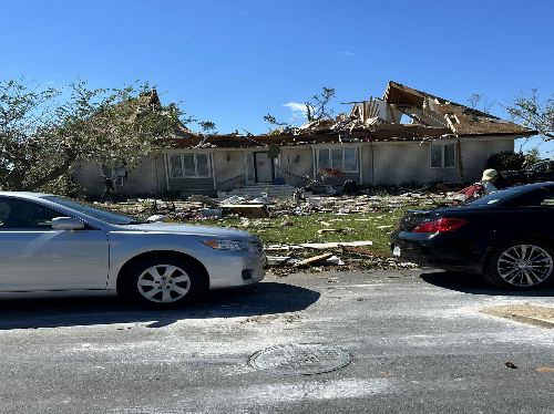 Tragedy strikes residential Great Neck community, category EF3 tornado