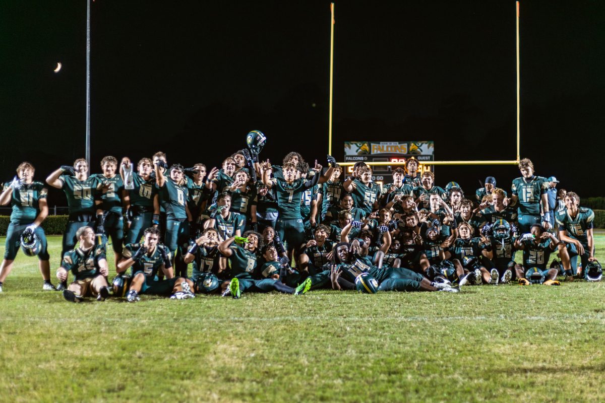 Falcons football defeats the Patriots of First Colonial, 48-7